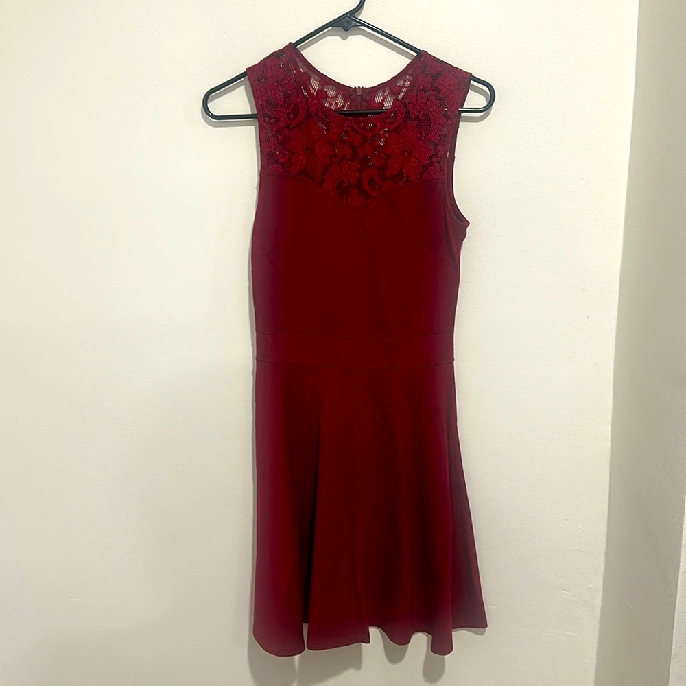 EUC Juniors Small Red dress perfect foe holidays